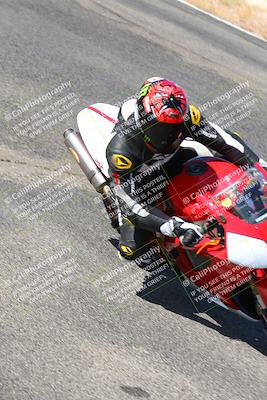 media/Oct-15-2022-TrackXperience (Sat) [[8f70b8b0be]]/Group 2/session 2 turn 3 and 4/